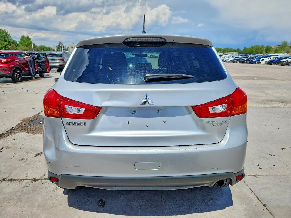 Продажа на аукционе авто 2015 Mitsubishi Outlander Sport, vin: 4A4AP3AU8FE021265, номер лота: 55722346