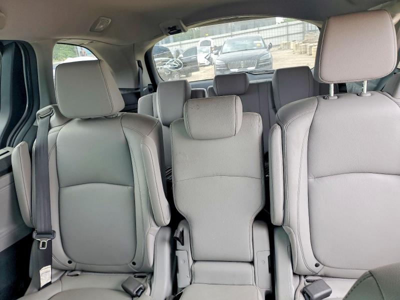55672006 :رقم المزاد ، 5FNRL6H87PB046027 vin ، 2023 Honda Odyssey مزاد بيع