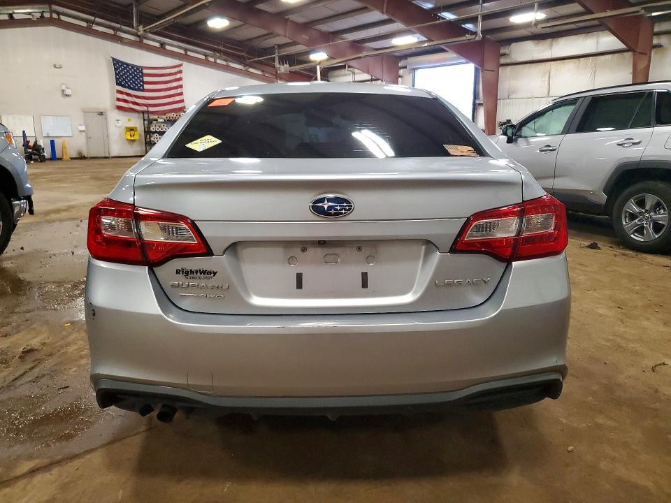 Продажа на аукционе авто 2018 Subaru Legacy, vin: 4S3BNAA61J3046102, номер лота: 57762766