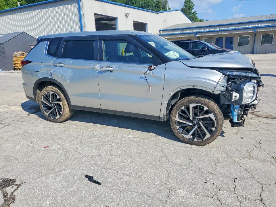 57674686 :رقم المزاد ، JA4J4UA87PZ060278 vin ، 2023 Mitsubishi Outlander مزاد بيع