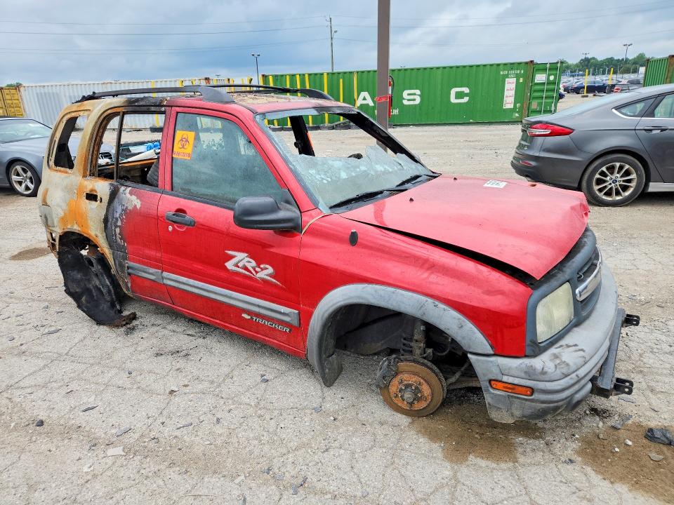 56470876 :رقم المزاد ، 2CNBJ734746904692 vin ، 2004 Chevrolet Tracker مزاد بيع