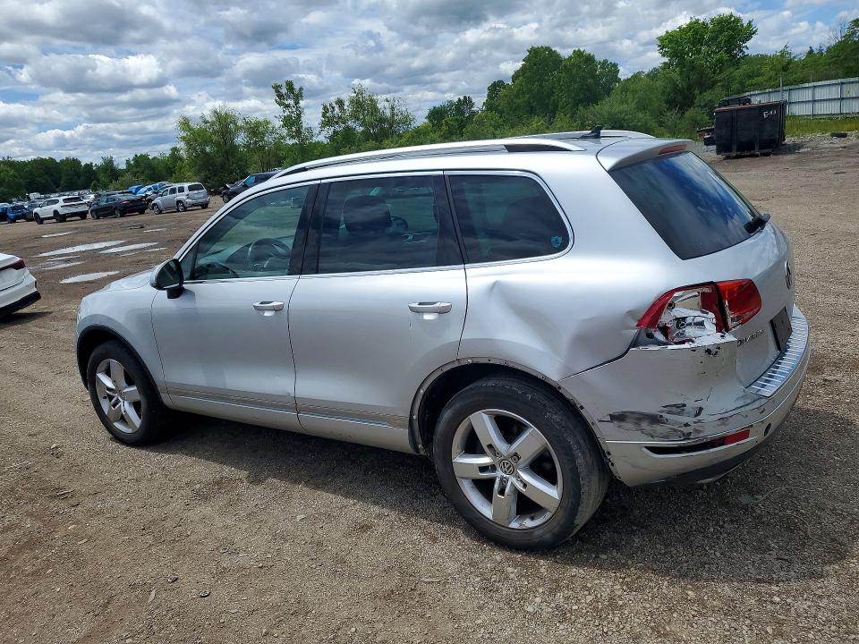 57540396 :رقم المزاد ، WVGEF9BP0DD013795 vin ، 2013 Volkswagen Touareg مزاد بيع