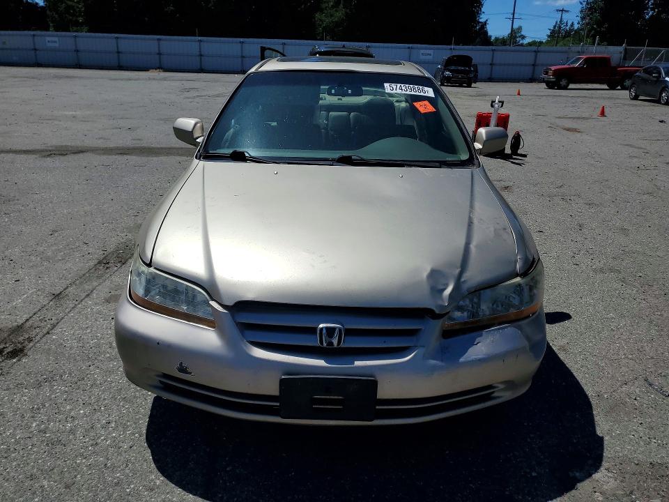 57439886 :رقم المزاد ، JHMCG56612C001207 vin ، 2002 Honda Accord مزاد بيع