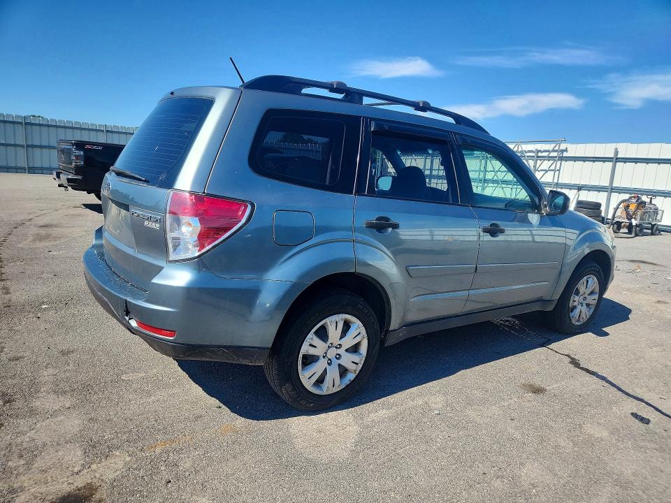 58416286 :رقم المزاد ، JF2SH6BC6AH779811 vin ، 2010 Subaru Forester مزاد بيع