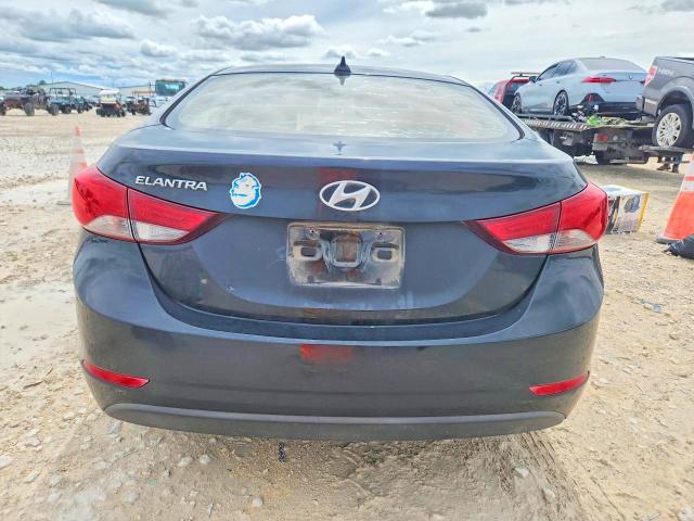 2016 Hyundai Elantra მანქანა იყიდება აუქციონზე, vin: 5NPDH4AE7GH750827, აუქციონის ნომერი: 56249926