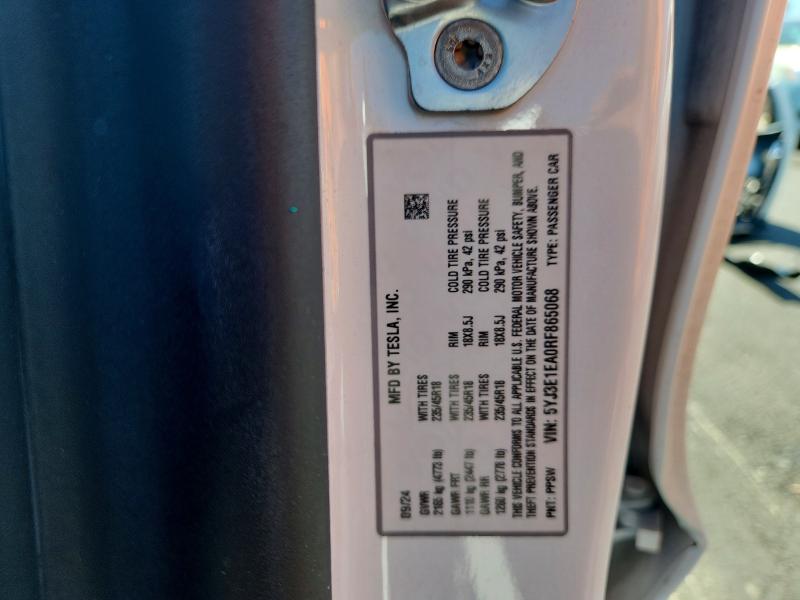 Продаж на аукціоні авто 2024 Tesla Model 3, vin: 5YJ3E1EA0RF865068, номер лоту: 57183966