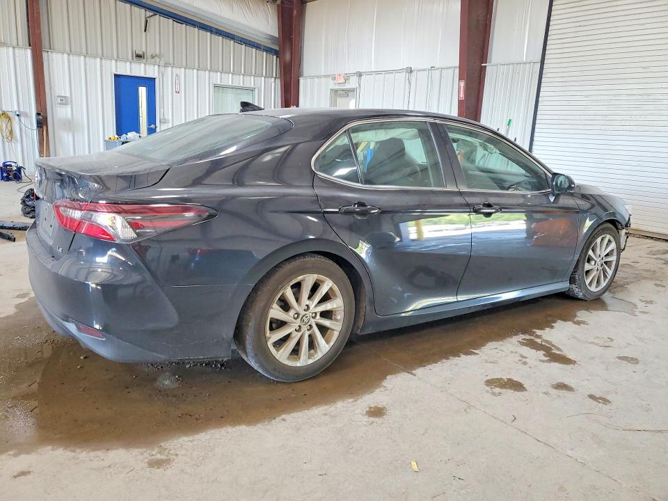 56148556 :رقم المزاد ، 4T1C11AKXRU204628 vin ، 2024 Toyota Camry مزاد بيع