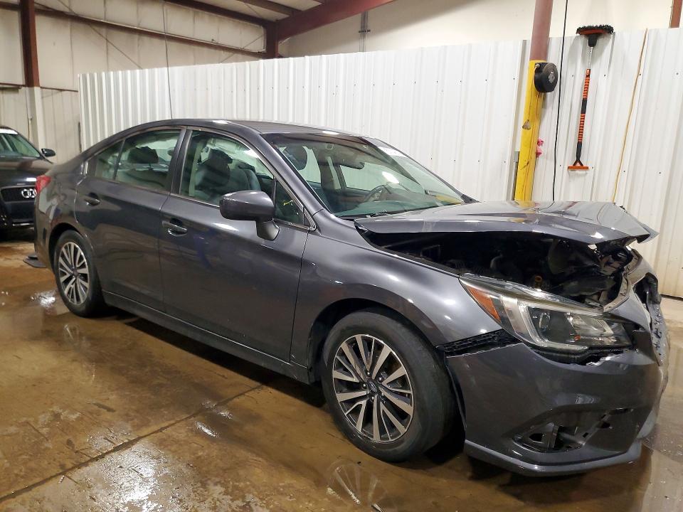 2019 Subaru Legacy მანქანა იყიდება აუქციონზე, vin: 4S3BNAF65K3020645, აუქციონის ნომერი: 57148106