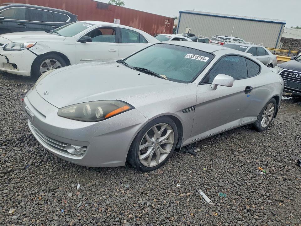 2008 Hyundai Tiburon მანქანა იყიდება აუქციონზე, vin: KMHHN66FX8U272865, აუქციონის ნომერი: 55383296
