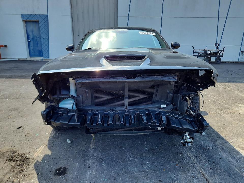 58569586 :رقم المزاد ، 2C3CDZFJ0NH254823 vin ، 2022 Dodge Challenger مزاد بيع