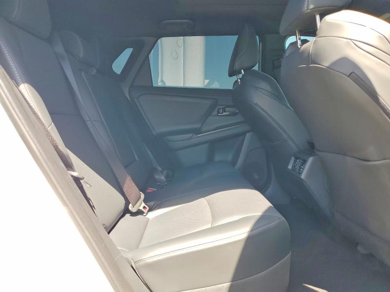 56609956 :رقم المزاد ، JTMBDAFB5TA008122 vin ، 2026 Toyota Bz مزاد بيع
