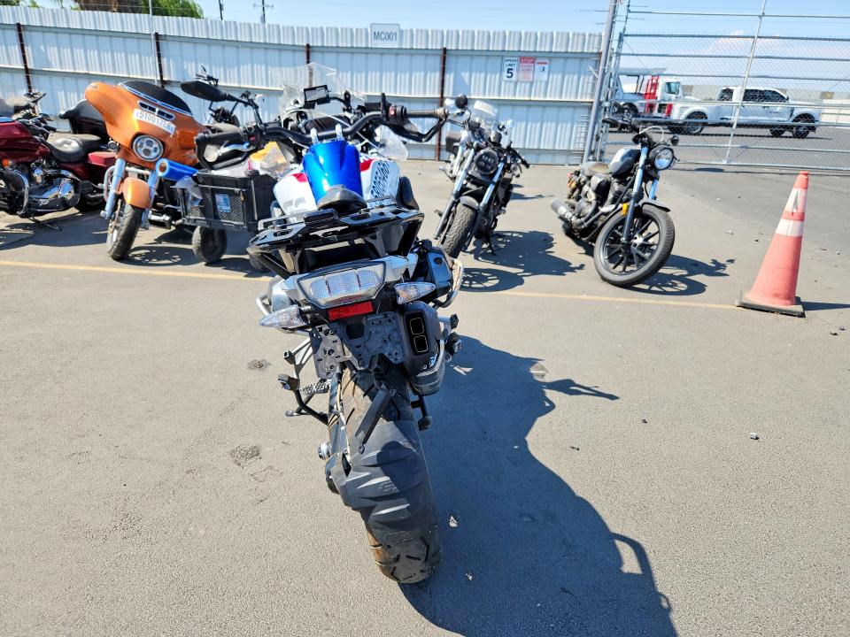 Продаж на аукціоні авто 2019 Bmw R 1250, vin: WB10J9303KZH99204, номер лоту: 58055466