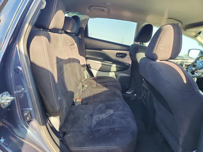 58661286 :رقم المزاد ، 5N1AZ2MH2HN185197 vin ، 2017 Nissan Murano مزاد بيع
