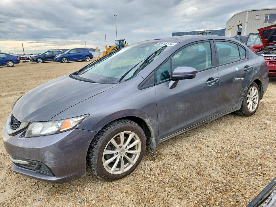 2015 Honda Civic მანქანა იყიდება აუქციონზე, vin: 2HGFB2F57FH002871, აუქციონის ნომერი: 56845116