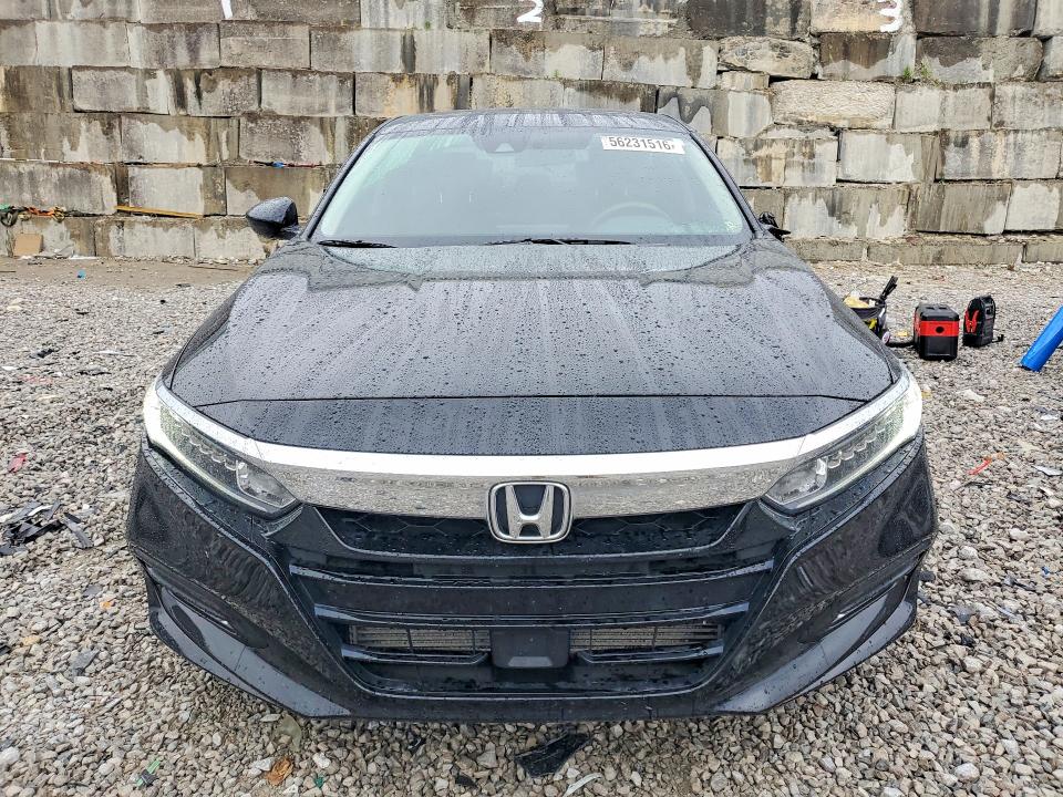 Продаж на аукціоні авто 2018 Honda Accord, vin: 1HGCV1F41JA250374, номер лоту: 56231516