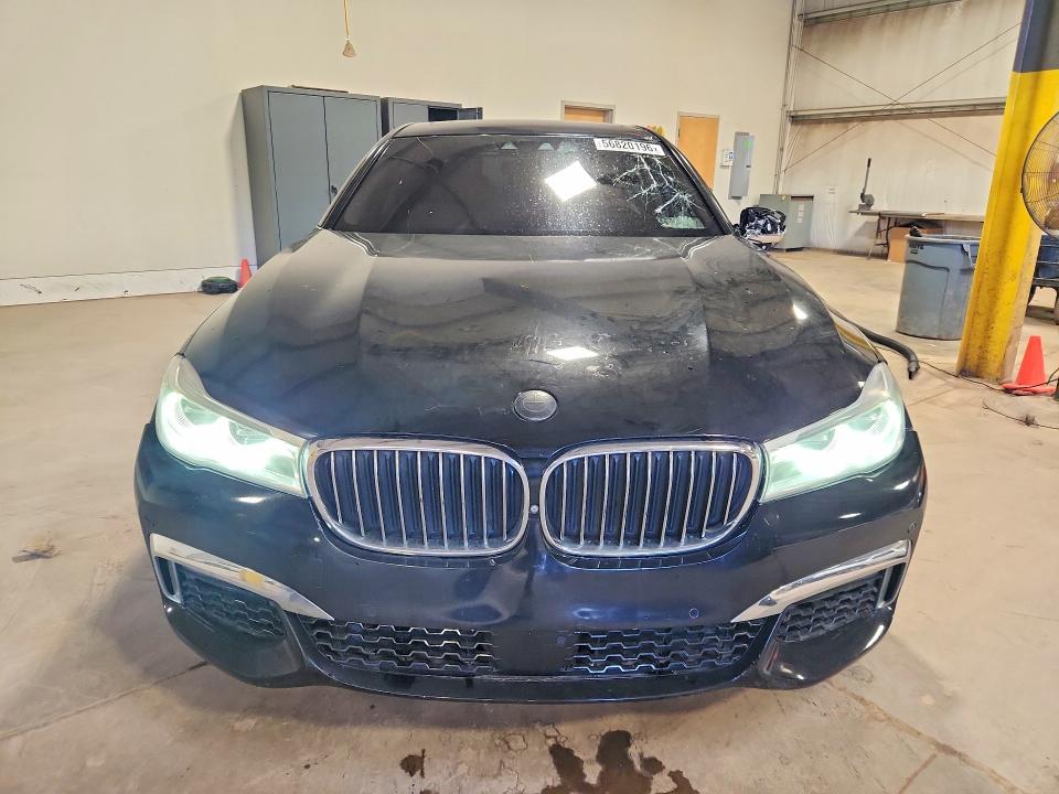 56820196 :رقم المزاد ، WBA7F2C51GG418551 vin ، 2016 Bmw 750 مزاد بيع