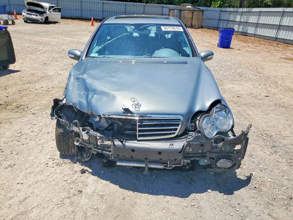 Продажа на аукционе авто 2006 Mercedes-benz C, vin: WDBRF52H36F781395, номер лота: 56770616