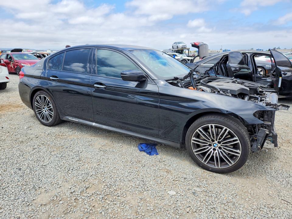 57714376 :رقم المزاد ، WBAJA9C58JB251669 vin ، 2018 Bmw 530e مزاد بيع