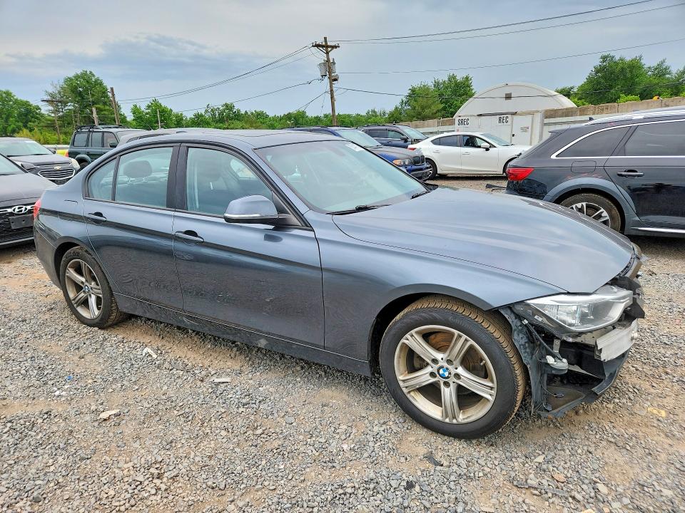 2015 Bmw 328 მანქანა იყიდება აუქციონზე, vin: WBA3B5G57FNS15325, აუქციონის ნომერი: 57441756