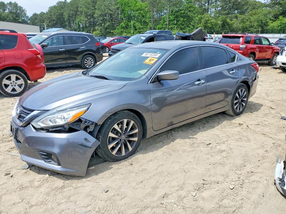 2017 Nissan Altima მანქანა იყიდება აუქციონზე, vin: 1N4AL3AP4HC190393, აუქციონის ნომერი: 56218286