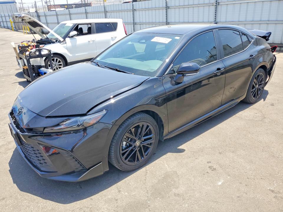 Продаж на аукціоні авто 2025 Toyota Camry, vin: 4T1DAACK4SU081657, номер лоту: 56527716