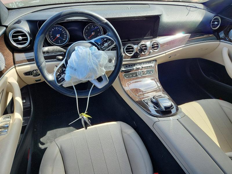 46780576 :رقم المزاد ، WDDZF4JB0KA643027 vin ، 2019 Mercedes-benz E مزاد بيع