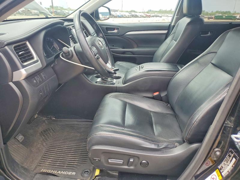 56349756 :رقم المزاد ، 5TDJZRFH1HS460322 vin ، 2017 Toyota Highlander مزاد بيع