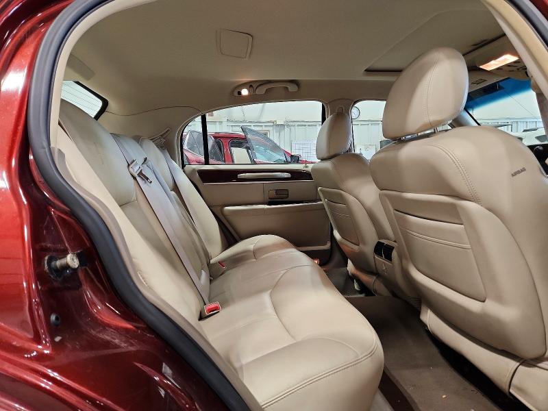 Продажа на аукционе авто 2004 Lincoln Town Car, vin: 1LNHM83W24Y612273, номер лота: 55868716