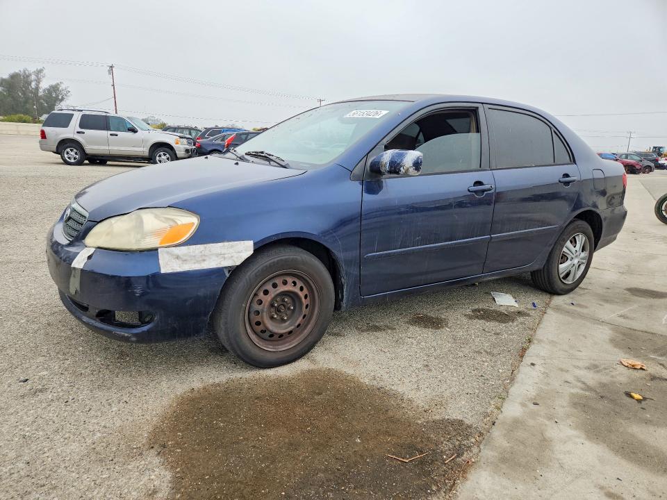 56153426 :رقم المزاد ، 1NXBR32E75Z447607 vin ، 2005 Toyota Corolla مزاد بيع