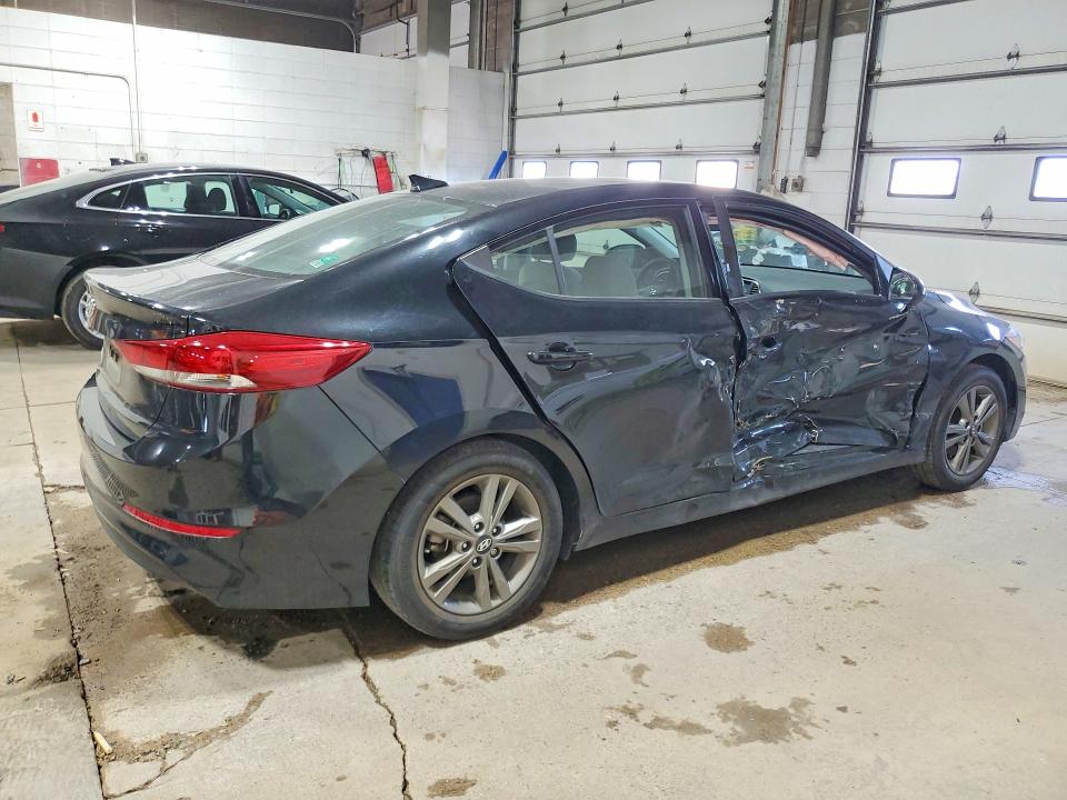Продажа на аукционе авто 2018 Hyundai Elantra, vin: 5NPD84LF4JH394852, номер лота: 55873046