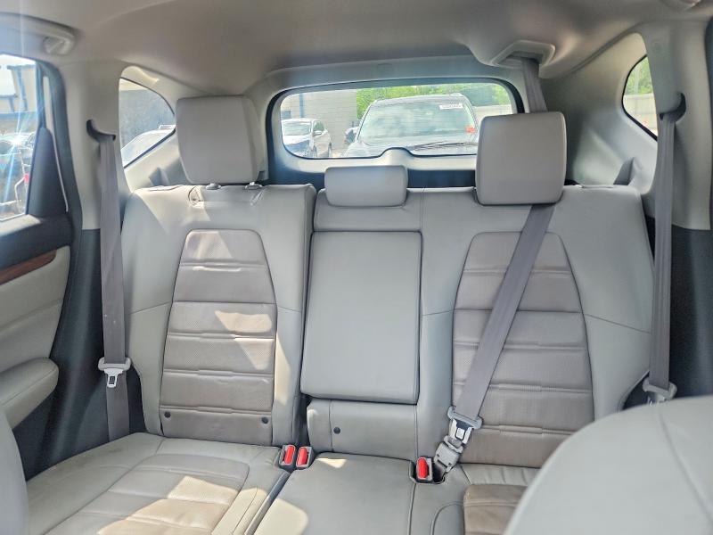 56519016 :رقم المزاد ، 2HKRW2H84HH681645 vin ، 2017 Honda Cr-v مزاد بيع