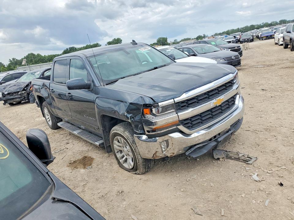 57144826 :رقم المزاد ، 3GCUKRECXJG341812 vin ، 2018 Chevrolet Silverado مزاد بيع