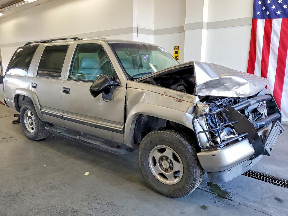 Продажа на аукционе авто 2000 Chevrolet Tahoe, vin: 1GNEK13RXYR185303, номер лота: 58232576