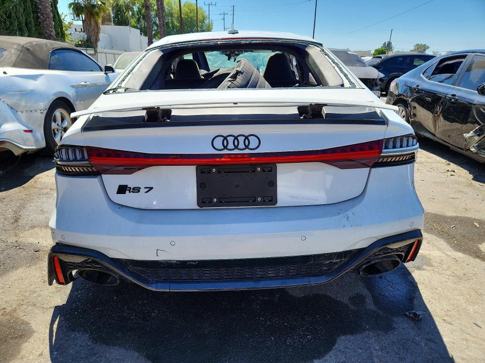 Продажа на аукционе авто 2021 Audi Rs7, vin: WUAPCBF24MN903029, номер лота: 57039596