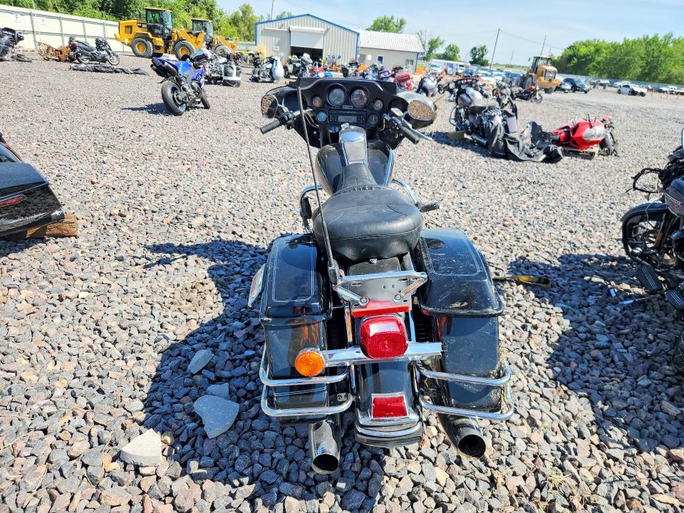 2005 Harley-davidson Flht მანქანა იყიდება აუქციონზე, vin: 1HD1DJV145Y621457, აუქციონის ნომერი: 56109886