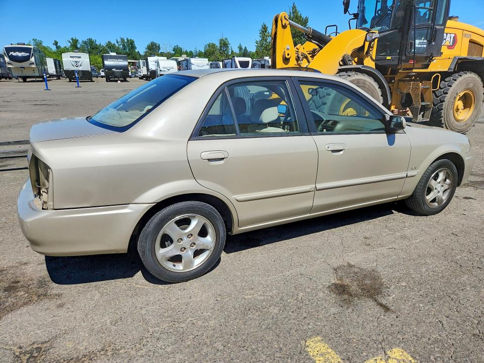 Продаж на аукціоні авто 2002 Mazda Protege, vin: JM1BJ225420536706, номер лоту: 55539306