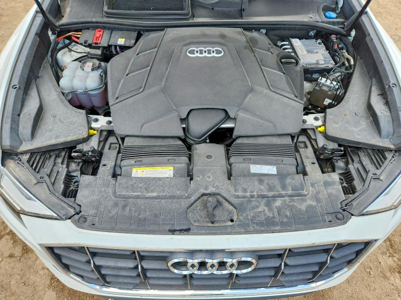 57831476 :رقم المزاد ، WA1AVAF1XKD019768 vin ، 2019 Audi Q8 مزاد بيع