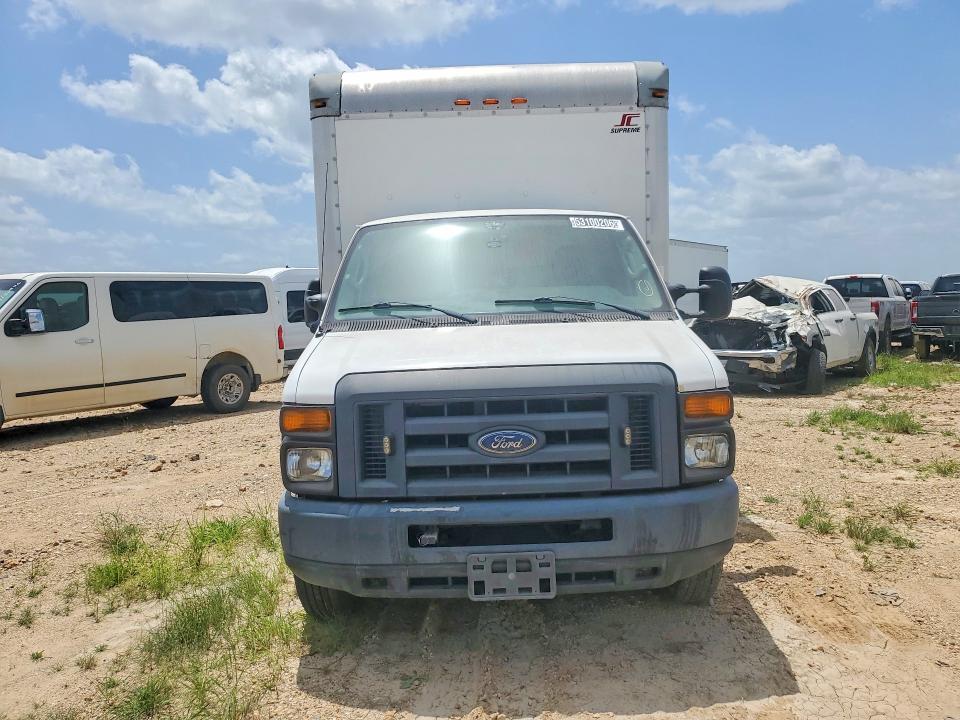 53100206 :رقم المزاد ، 1FDWE3FL5DDB36939 vin ، 2013 Ford Econoline E350 مزاد بيع