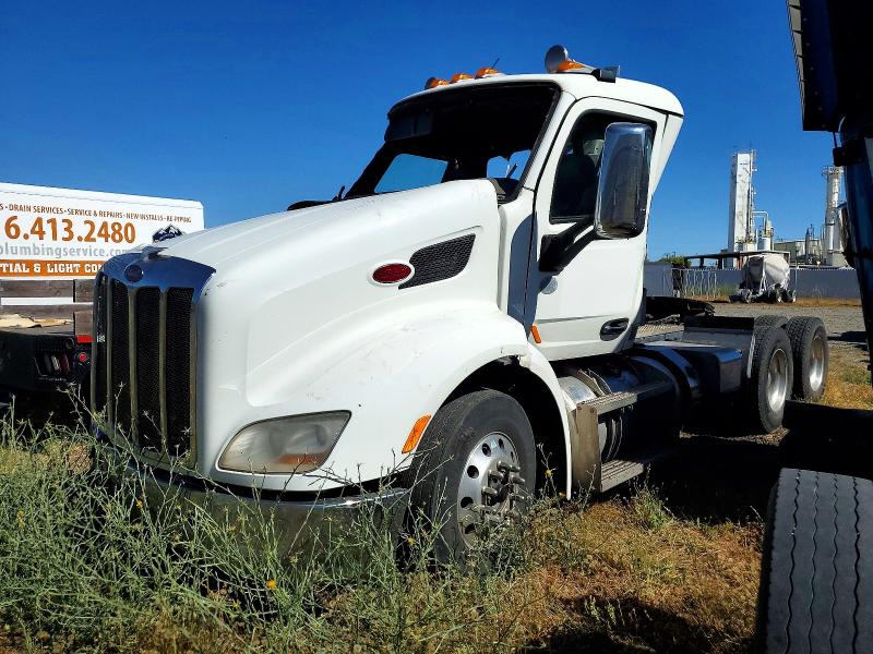 Продаж на аукціоні авто 2014 Peterbilt 579, vin: 1XPBDP9X2ED244852, номер лоту: 56061626