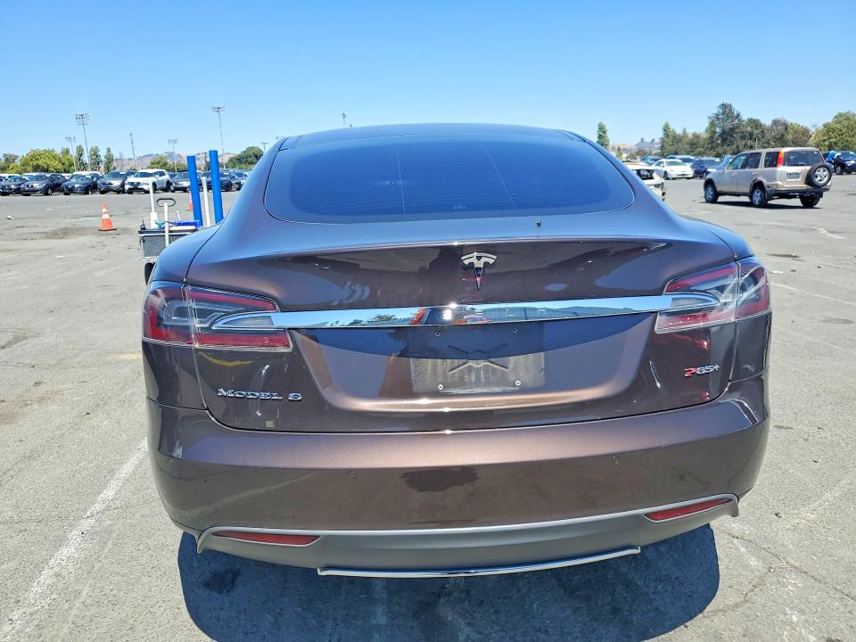 Продажа на аукционе авто 2014 Tesla Model S, vin: 5YJSA1H15EFP50303, номер лота: 58839776