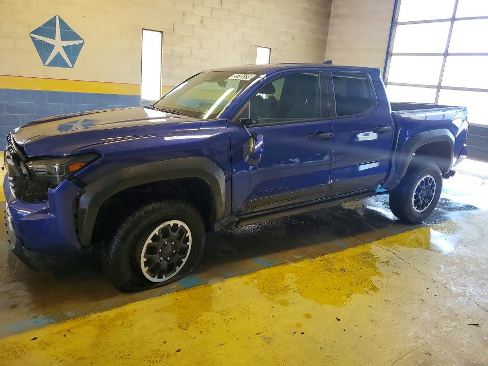Продаж на аукціоні авто 2025 Toyota Tacoma, vin: 3TMLB5JN3SM188057, номер лоту: 55788326