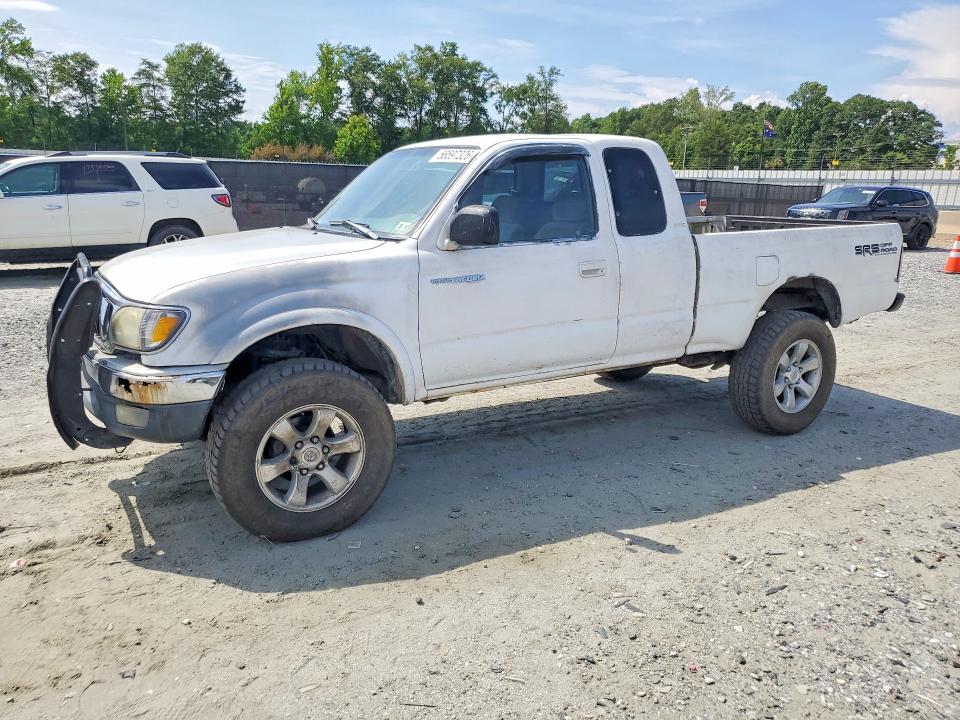 2001 Toyota Tacoma მანქანა იყიდება აუქციონზე, vin: 5TEWM72N01Z815851, აუქციონის ნომერი: 58597326