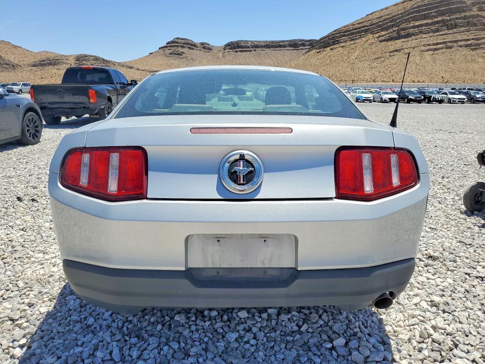 2010 Ford Mustang მანქანა იყიდება აუქციონზე, vin: 1ZVBP8ANXA5176388, აუქციონის ნომერი: 55984716