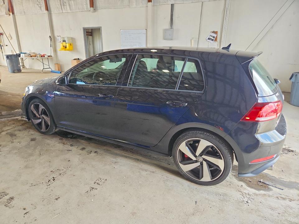 97681895 :رقم المزاد ، 3VW5T7AU3MM009847 vin ، 2021 Volkswagen Gti مزاد بيع