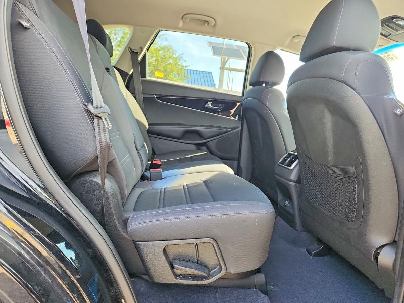 56890706 :رقم المزاد ، 5XYPG4A31KG581337 vin ، 2019 Kia Sorento مزاد بيع