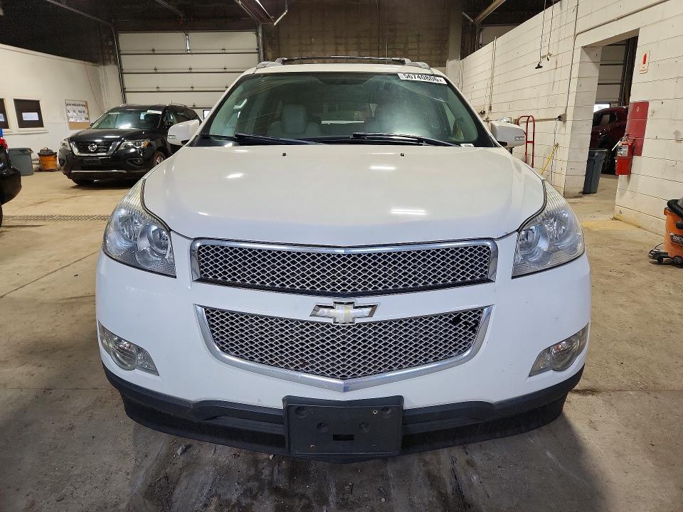 56740806 :رقم المزاد ، 1GNKRLEDXCJ181822 vin ، 2012 Chevrolet Traverse مزاد بيع