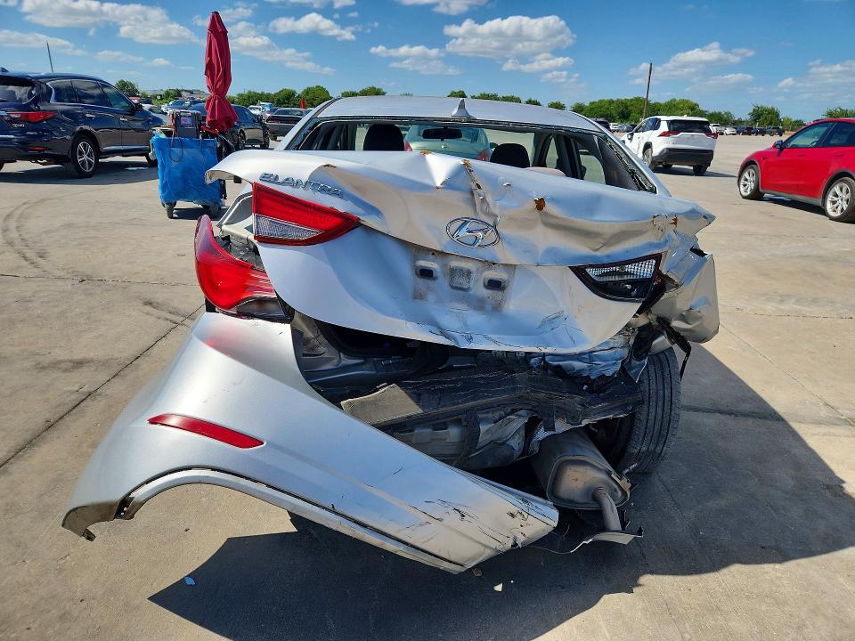 56470566 :رقم المزاد ، 5NPDH4AE0FH636358 vin ، 2015 Hyundai Elantra مزاد بيع