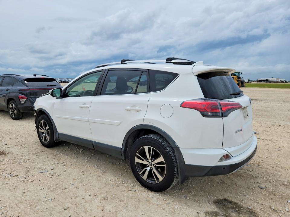 Продажа на аукционе авто 2017 Toyota Rav4, vin: JTMWFREV0HD097318, номер лота: 56357106