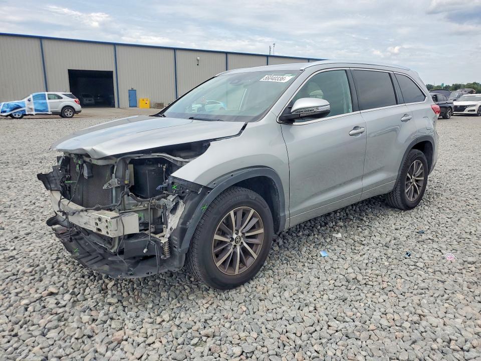 Auction sale of the 2018 Toyota Highlander, vin: 5TDKZRFH9JS528053, lot number: 56040336