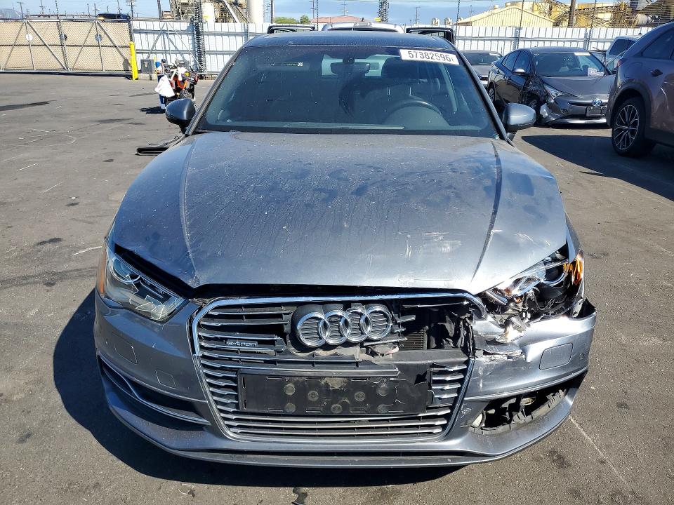 Aukcja sprzedaży 2016 Audi A3, vin: WAUUPBFF0GA132827, numer aukcji: 57882596